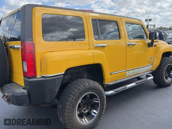 2007 Hummer H3 SUV with VIN 5GTDN13E278167948, listed as a Copart auction lot 78698974 with 123,909 mi miles and Clean Title. Bid and sale history available at carsss.com. Image 4.