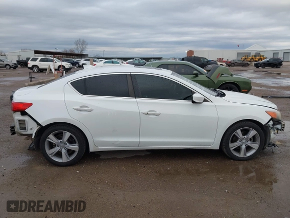 2014 Acura ILX Technology with VIN 19VDE1F77EE009606, listed as a IAAI auction lot 41753813 with 89,945 mi miles and . Bid and sale history available at DreamBid. Image 14.