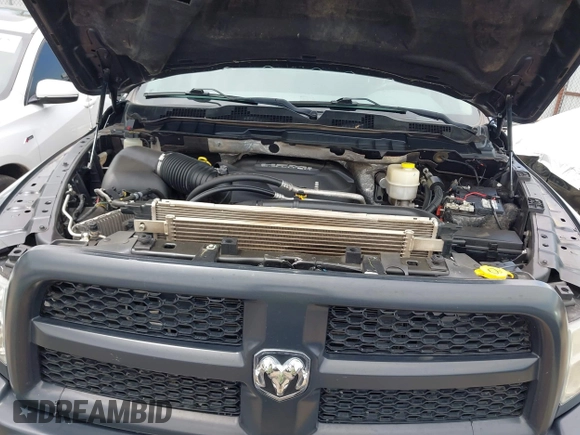 2017 Ram 2500 Tradesman z VIN 3C6UR4CJ1HG748189, wystawiony jako IAAI lot #42077420 z przebiegiem 175 256 mil mil oraz . Historia ofert i sprzedaży dostępna na DreamBid. Obrazek 10.