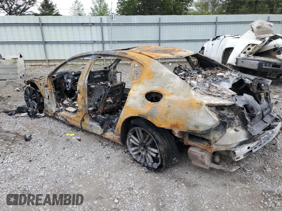 2016 Maserati Quattroporte S Q4 z VIN ZAM56RRA1G1166970, wystawiony jako Copart lot #70644504 z przebiegiem Nie podano mil oraz Szkoda całkowita • Salvage title. Historia ofert i sprzedaży dostępna na DreamBid. Obrazek 2.