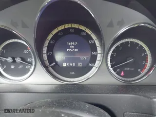 2009 Mercedes-Benz C-Class 3.0L Sport with VIN WDDGF81X59F274477, listed as a IAAI auction lot 41527619 with 195,230 mi miles. Bid and sale history available at carsss.com. Image 7.