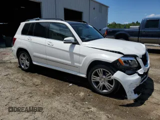 2014 Mercedes-Benz GLK 250 with VIN WDCGG0EB8EG185024, listed as a Copart auction lot 55746845 with 92,330 mi miles and Salvage Title. Bid and sale history available at DreamBid. Image 4.
