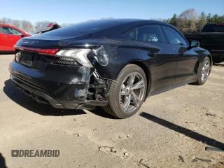 2023 Audi e-tron GT Premium Plus z VIN WAUFJBFW6P7002994, wystawiony jako Copart lot #50310483 z przebiegiem 1682 mil mil oraz . Historia ofert i sprzedaży dostępna na DreamBid. Obrazek 3.
