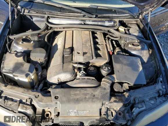 2003 BMW 3 Series 325i with VIN WBAET374X3NJ31528, listed as a Copart auction lot 88793105 with 119,962 mi miles and Salvage Title. Bid and sale history available at carsss.com. Image 11.