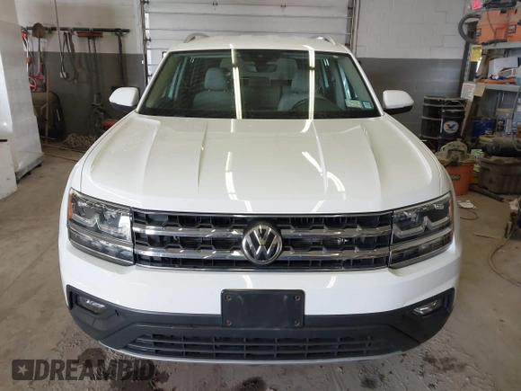 2019 Volkswagen Atlas SE z VIN 1V2UR2CA2KC545740, wystawiony jako IAAI lot #41968203 z przebiegiem 78 080 mil mil oraz . Historia ofert i sprzedaży dostępna na DreamBid. Obrazek 13.