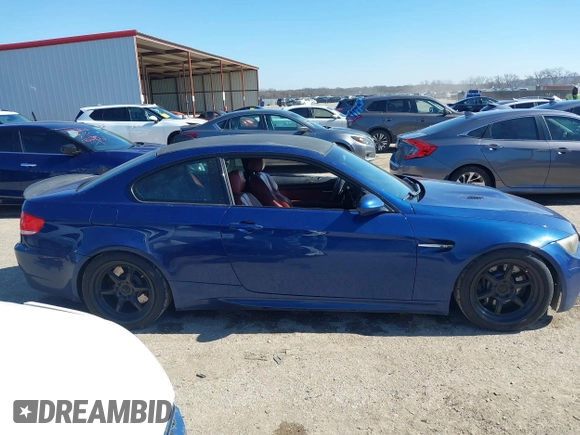2009 BMW M3 с VIN WBSWD93589P361242, выставлен на аукционе IAAI как лот 41454276 с пробегом 153 175 миль миль и . История ставок и продаж доступна на DreamBid. Изображение 13.
