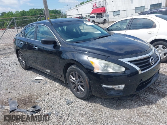 2015 Nissan Altima 2.5 z VIN 1N4AL3AP3FN917153, wystawiony jako IAAI lot #42270994 z przebiegiem 76 018 mil mil oraz . Historia ofert i sprzedaży dostępna na DreamBid. Obrazek 1.