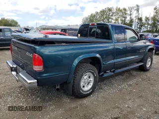 1998 Dodge Dakota SLT with VIN 1B7GG22YXWS639234, listed as a Copart auction lot 68892734 with 123,588 mi miles and Salvage Title. Bid and sale history available at carsss.com. Image 3.