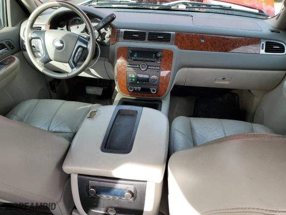 2007 Chevrolet Silverado 1500 LT w/2LT with VIN 2GCEK13M671536647, listed as a Copart auction lot 88068275 with 230,658 mi miles and Salvage Title. Bid and sale history available at carsss.com. Image 8.