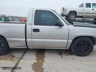 2005 Chevrolet Silverado 1500 Work Truck with VIN 1GCEC14X35Z189059, listed as a IAAI auction lot 41624369 with 201,053 mi miles. Bid and sale history available at carsss.com. Image 14.