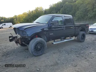 2005 Ford Super Duty F-250 XL with VIN 1FTSW21P55EB34270, listed as a Copart auction lot 71018474 with 75,336 mi miles and Salvage Title. Bid and sale history available at carsss.com. Image 1.