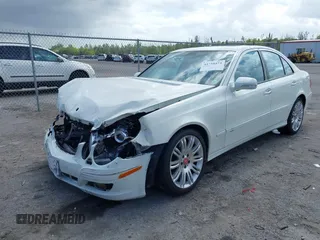 2008 Mercedes-Benz E-Class Luxury 3.5L with VIN WDBUF87XX8B263600, listed as a IAAI auction lot 41710474 with 1 mi miles. Bid and sale history available at carsss.com. Image 12.