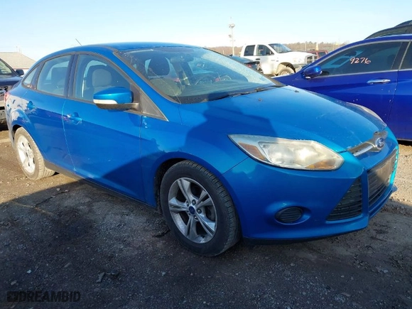 2014 Ford Focus SE with VIN 1FADP3F29EL180985, listed as a IAAI auction lot 41839929 with 177,115 mi miles. Bid and sale history available at carsss.com. Image 1.