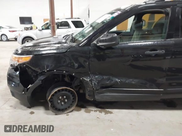 2014 Ford Explorer with VIN 1FM5K8B80EGC28012, listed as a IAAI auction lot 41887520 with 172,652 mi miles and . Bid and sale history available at carsss.com. Image 6.