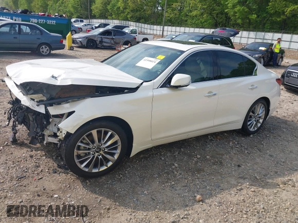 2021 Infiniti Q50 Luxe z VIN JN1EV7BP7MM700965, wystawiony jako IAAI lot #41998024 z przebiegiem 44 897 mil mil oraz . Historia ofert i sprzedaży dostępna na DreamBid. Obrazek 18.