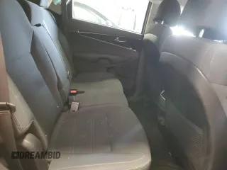 2017 Kia Sorento LX with VIN 5XYPGDA37HG200034, listed as a Copart auction lot 53733135 with 164,985 mi miles and Non Repairable. Bid and sale history available at carsss.com. Image 11.