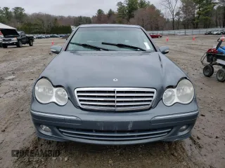 2007 Mercedes-Benz C with VIN WDBRF54J97F898836, listed as a Copart auction lot 51849735 with Not provided miles and Clean title. Bid and sale history available at DreamBid. Image 5.