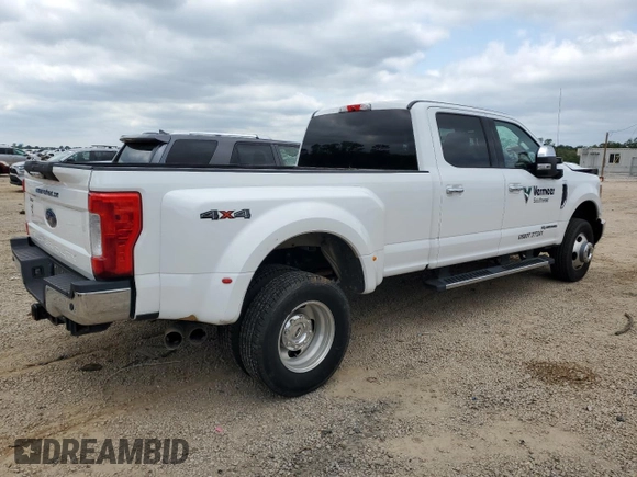 2017 Ford F-350 Lariat с VIN 1FT8W3DT7HEC33220, выставлен на аукционе Copart как лот 52855575 с пробегом 250 666 миль миль и Списание • Salvage title. История ставок и продаж доступна на DreamBid. Изображение 3.