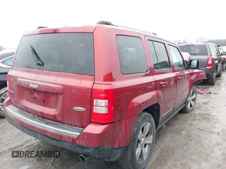 2016 Jeep Patriot Latitude with VIN 1C4NJRFB8GD737806, listed as a IAAI auction lot 41509880 with 87,111 mi miles. Bid and sale history available at carsss.com. Image 4.