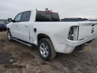 2020 Ram 1500 Big Horn z VIN 1C6RRFFG5LN284440, wystawiony jako IAAI lot #40975635 z przebiegiem 105 400 mil mil oraz . Historia ofert i sprzedaży dostępna na DreamBid. Obrazek 3.