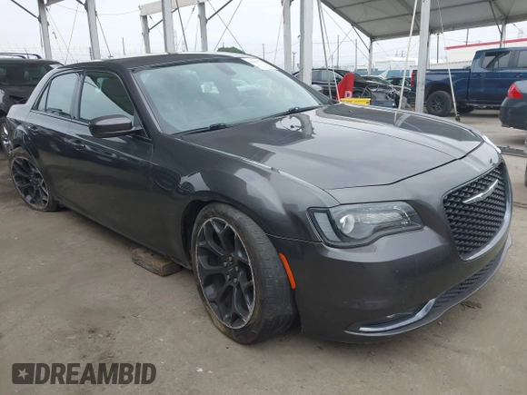 2019 Chrysler 300 S z VIN 2C3CCABGXKH708182, wystawiony jako IAAI lot #41885720 z przebiegiem 88 871 mil mil oraz . Historia ofert i sprzedaży dostępna na DreamBid. Obrazek 1.