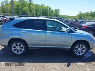 2008 Lexus RX with VIN 2T2HK31U28C057037, listed as a IAAI auction lot 42134779 with 191,968 mi miles. Bid and sale history available at carsss.com. Image 13.