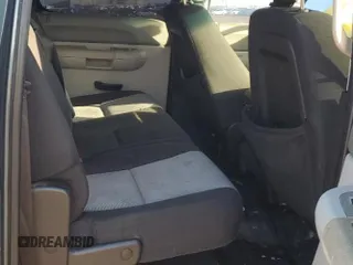 2007 Chevrolet Silverado 1500 Work Truck with VIN 2GCEC13C271677610, listed as a Copart auction lot 40425534 with 306,908 mi miles and Salvage Title. Bid and sale history available at DreamBid. Image 10.