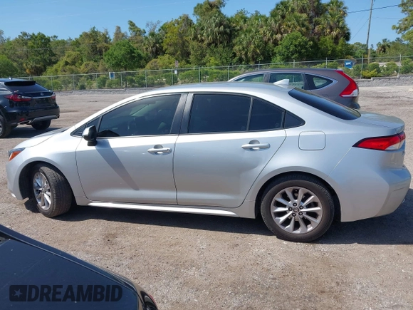 2021 Toyota Corolla LE with VIN JTDVPMAE4MJ173183, listed as a IAAI auction lot 42016420 with 114,296 mi miles. Bid and sale history available at carsss.com. Image 14.