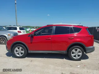 2013 Toyota RAV4 XLE with VIN 2T3WFREV0DW058161, listed as a IAAI auction lot 42106033 with 261,011 mi miles. Bid and sale history available at carsss.com. Image 14.