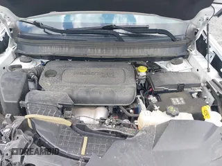 2019 Jeep Cherokee Latitude with VIN 1C4PJLCB4KD366405, listed as a IAAI auction lot 42018976 with 58,626 mi miles. Bid and sale history available at carsss.com. Image 10.