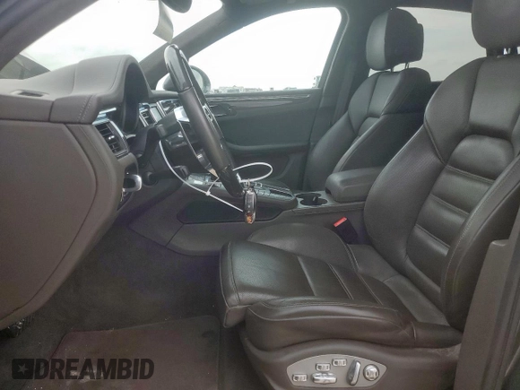 2015 Porsche Macan S with VIN WP1AB2A56FLB55310, listed as a Copart auction lot 63659615 with 43,444 mi miles and Salvage title. Bid and sale history available at DreamBid. Image 7.