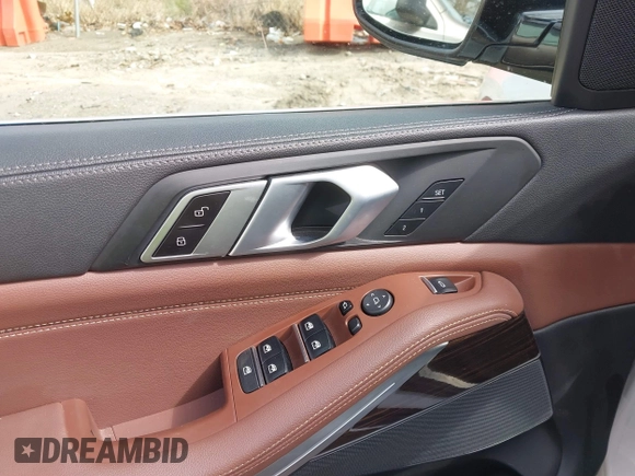 2020 BMW X5 xDrive40i with VIN 5UXCR6C01L9C65917, listed as a IAAI auction lot 41737691 with 66,657 mi miles and . Bid and sale history available at DreamBid. Image 19.