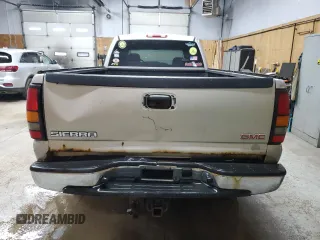 2006 GMC Sierra 3500 DRW SL with VIN 1GTHK33206F119832, listed as a Copart auction lot 54531215 with 366,848 mi miles and Clean Title. Bid and sale history available at DreamBid. Image 6.