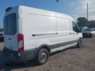 2021 Ford Transit Cargo with VIN 1FTBR1C86MKA91940, listed as a IAAI auction lot 41469716 with 40,745 mi miles and . Bid and sale history available at DreamBid. Image 4.