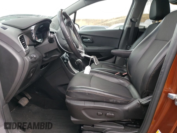 2019 Chevrolet Trax LT with VIN 3GNCJLSB2KL264070, listed as a Copart auction lot 47603775 with 61,393 mi miles and Salvage Title. Bid and sale history available at carsss.com. Image 7.