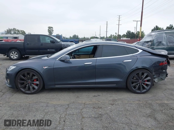 2016 Tesla Model S 90D с VIN 5YJSA1E45GF143853, выставлен на аукционе IAAI как лот 42097333 с пробегом 86 672 миль миль и . История ставок и продаж доступна на DreamBid. Изображение 15.