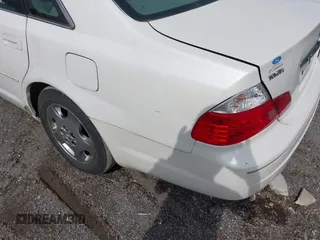2003 Toyota Avalon XL with VIN 4T1BF28B73U321678, listed as a IAAI auction lot 42083979 with 283,606 mi miles and . Bid and sale history available at carsss.com. Image 6.