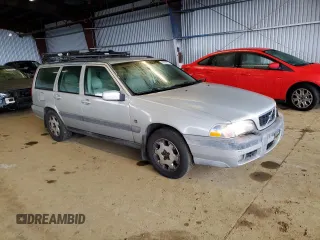 2000 Volvo V70 with VIN YV1LZ56D2Y2671884, listed as a Copart auction lot 85076674 with 180,420 mi miles and Clean Title. Bid and sale history available at carsss.com. Image 4.