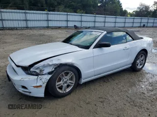 2014 Ford Mustang V6 with VIN 1ZVBP8EM2E5231049, listed as a Copart auction lot 57998105 with 40,386 mi miles and Salvage title. Bid and sale history available at DreamBid. Image 1.