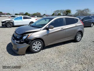 2013 Hyundai Accent GL with VIN KMHCT5AE3DU106562, listed as a Copart auction lot 52646635 with 188,015 mi miles and Salvage Title. Bid and sale history available at carsss.com. Image 1.