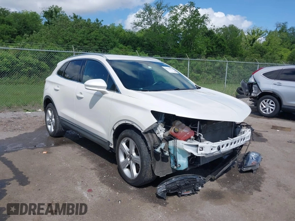 2015 Lincoln MKC with VIN 5LMCJ1A96FUJ44904, listed as a IAAI auction lot 42124974 with 66,044 mi miles and . Bid and sale history available at DreamBid. Image 1.