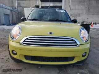 2009 MINI Cooper Convertible with VIN WMWMR33549TU95327, listed as a Copart auction lot 88493115 with 76,714 mi miles and Salvage Title. Bid and sale history available at carsss.com. Image 5.