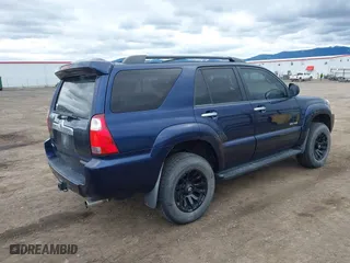 2007 Toyota 4Runner SR5 with VIN JTEBU14R870122512, listed as a IAAI auction lot 41906687 with 249,286 mi miles. Bid and sale history available at carsss.com. Image 4.