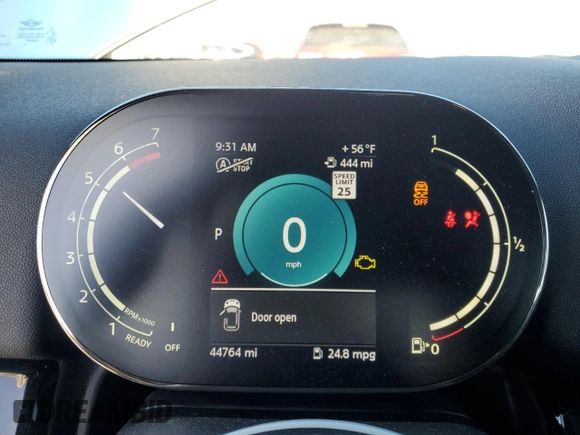 2022 MINI Countryman Cooper S with VIN WMZ53BR05N3N69329, listed as a Copart auction lot 41713105 with 44,764 mi miles and Salvage title. Bid and sale history available at DreamBid. Image 9.