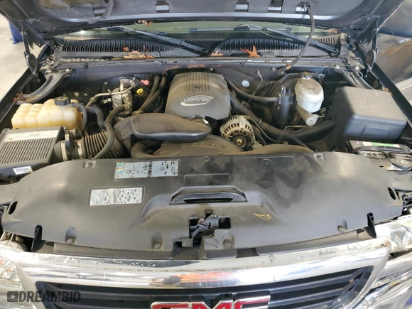 2003 GMC Sierra 1500 SLE with VIN 2GTEC19T231277791, listed as a Copart auction lot 83574294 with 249,982 mi miles and Salvage Title. Bid and sale history available at carsss.com. Image 11.
