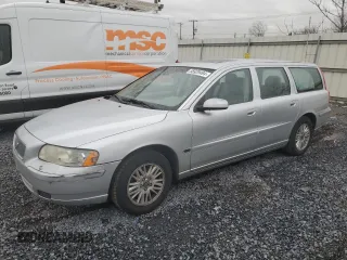 2005 Volvo V70 with VIN YV1SW612052492612, listed as a Copart auction lot 85929494 with 184,569 mi miles and Clean Title. Bid and sale history available at carsss.com. Image 1.
