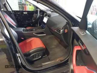 2017 Jaguar F-Pace 35t R-Sport with VIN SADCL2BV3HA068568, listed as a IAAI auction lot 41437570 with 39,025 mi miles and . Bid and sale history available at DreamBid. Image 5.