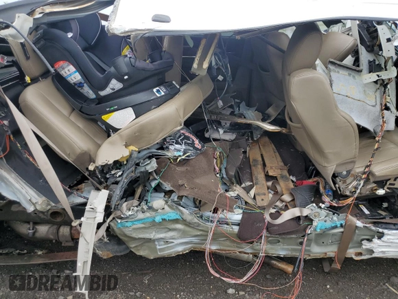2011 Ram 2500 Laramie Longhorn with VIN 3D7UT2CL6BG636307, listed as a Copart auction lot 55602545 with 114,550 mi miles and Salvage title. Bid and sale history available at DreamBid. Image 10.