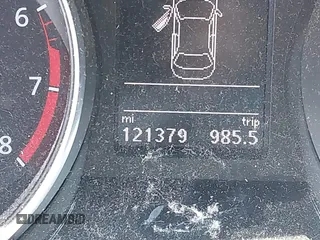 2016 Volkswagen Passat SE z VIN 1VWBS7A36GC047480, wystawiony jako IAAI lot #41685321 z przebiegiem 121 379 mil mil oraz . Historia ofert i sprzedaży dostępna na DreamBid. Obrazek 16.