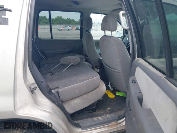 2005 Ford Explorer XLT with VIN 1FMZU63K15UA09278, listed as a IAAI auction lot 42797948 with Not provided miles and . Bid and sale history available at DreamBid. Image 8.